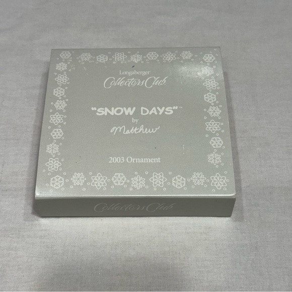 2003 Longaberger Collectors Club Ben Snow Days White Ceramic Ornament - Picture 5 of 6